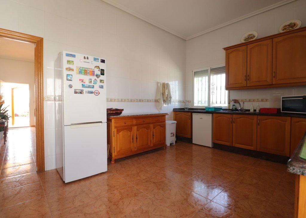 Sale - Finca / Country Property - Albatera - Albatera - Country