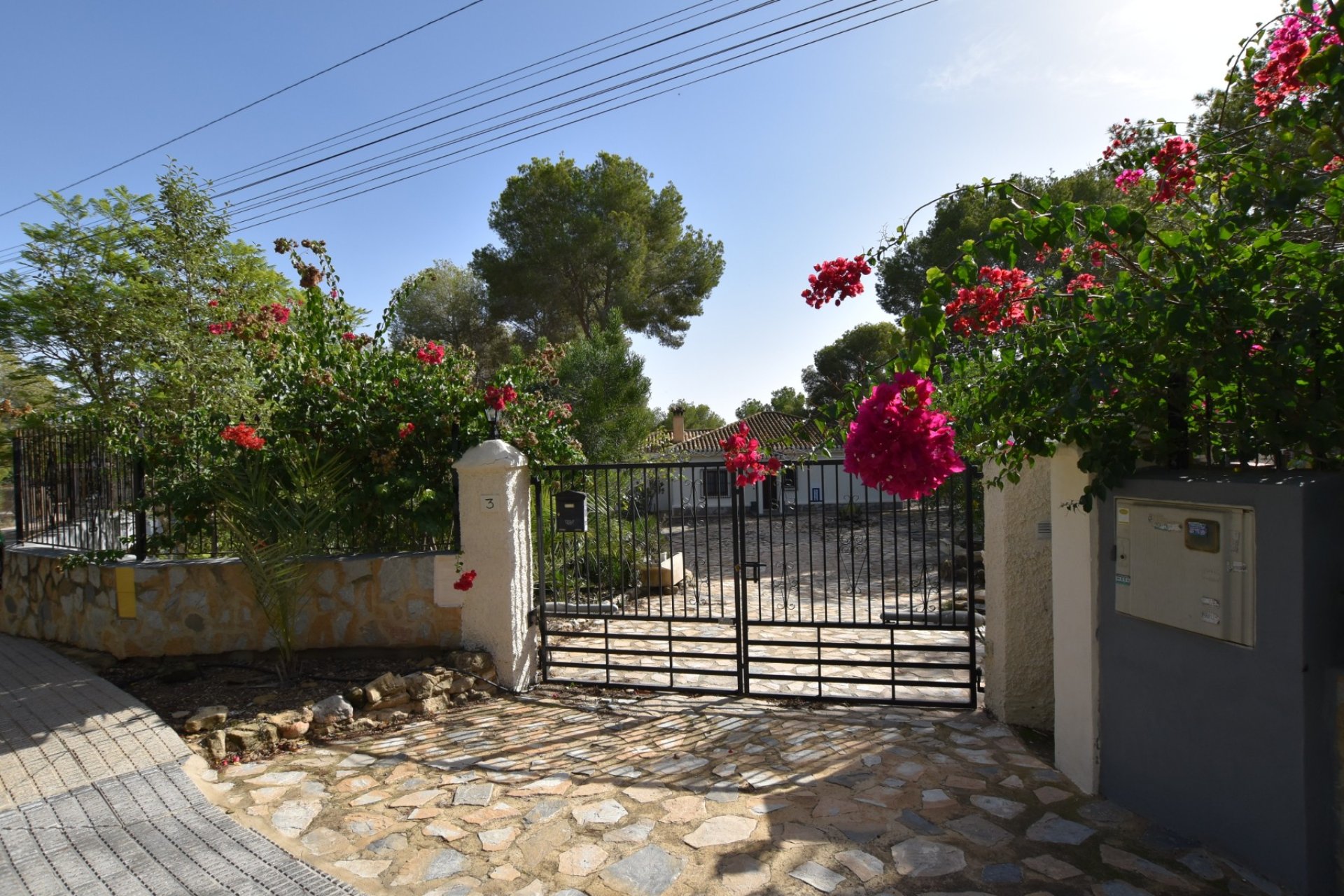 Sale - Finca / Country Property - Algorfa - Montemar