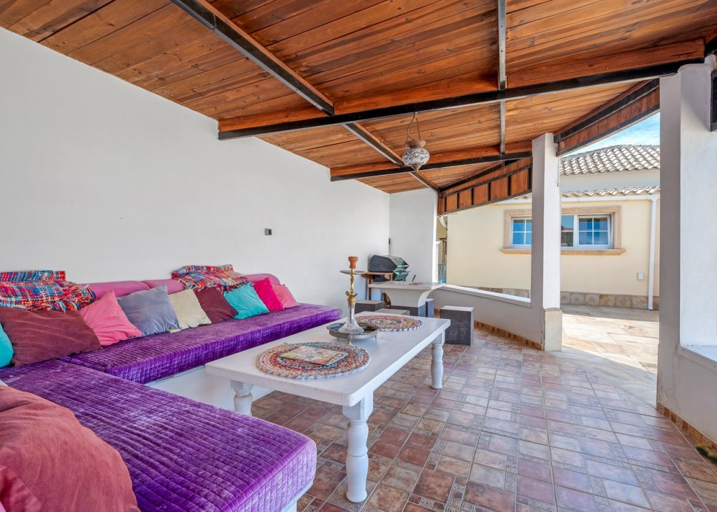 Sale - Finca / Country Property - Almoradí - Las Heredades