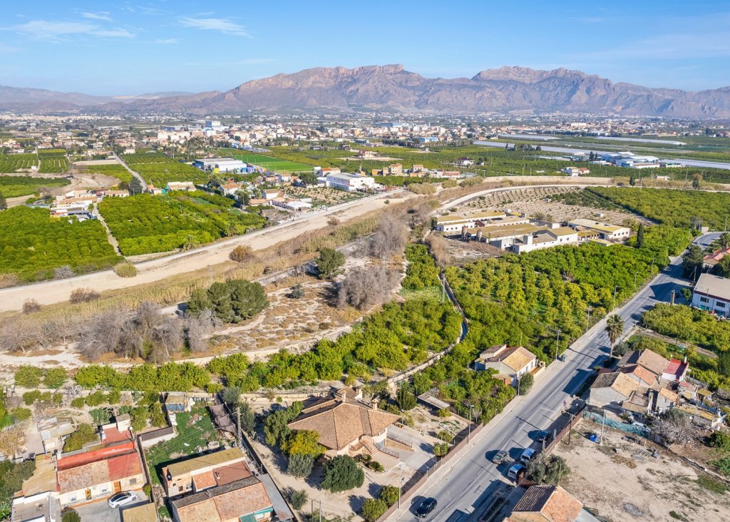 Sale - Finca / Country Property - Beniel - Carretera de Beniel