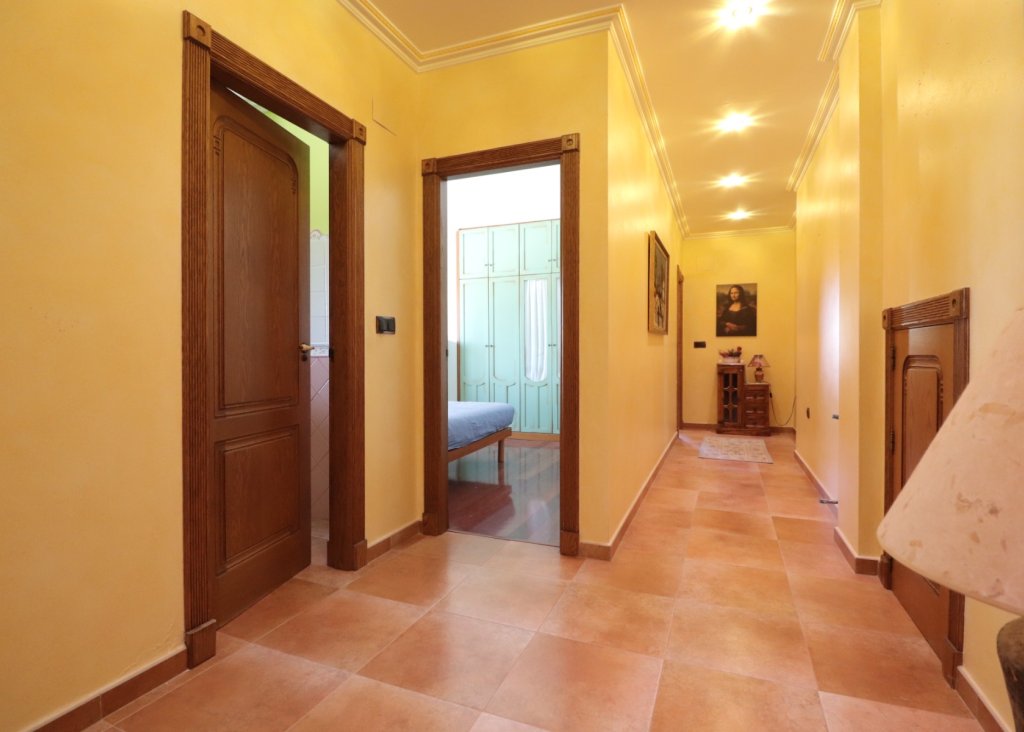 Sale - Finca / Country Property - Callosa de Segura - Callosa de Segura - Country