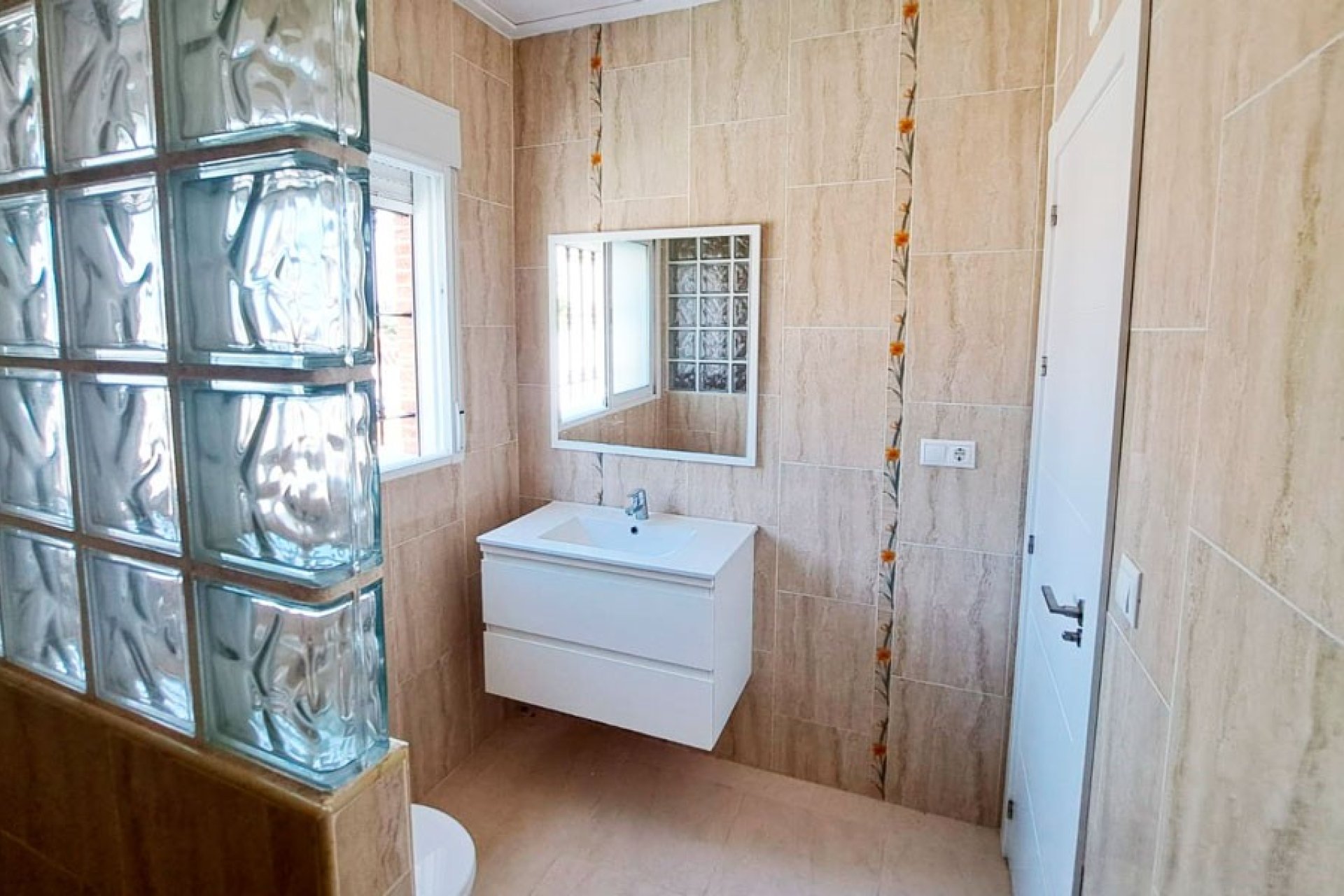 Sale - Finca / Country Property - Catral - Catral - Country