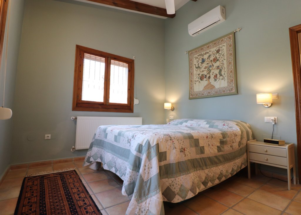 Sale - Finca / Country Property - Catral - Catral - Country