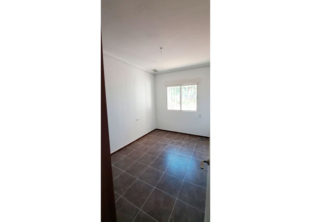 Sale - Finca / Country Property - Catral - Catral - Country