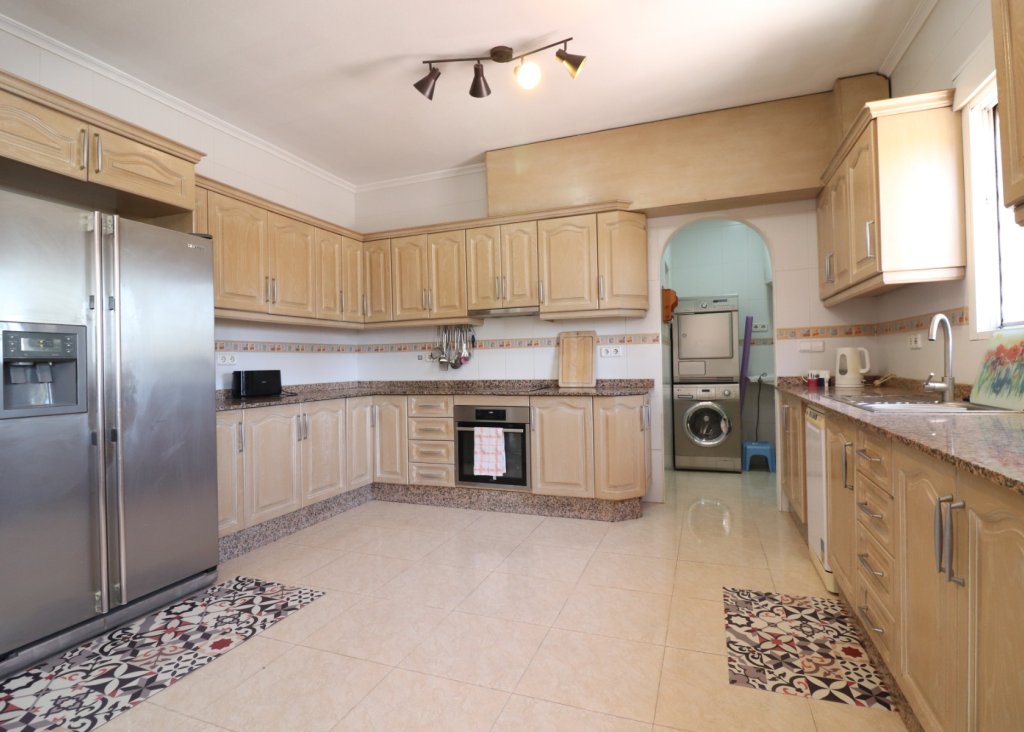 Sale - Finca / Country Property - Catral - Catral - Country