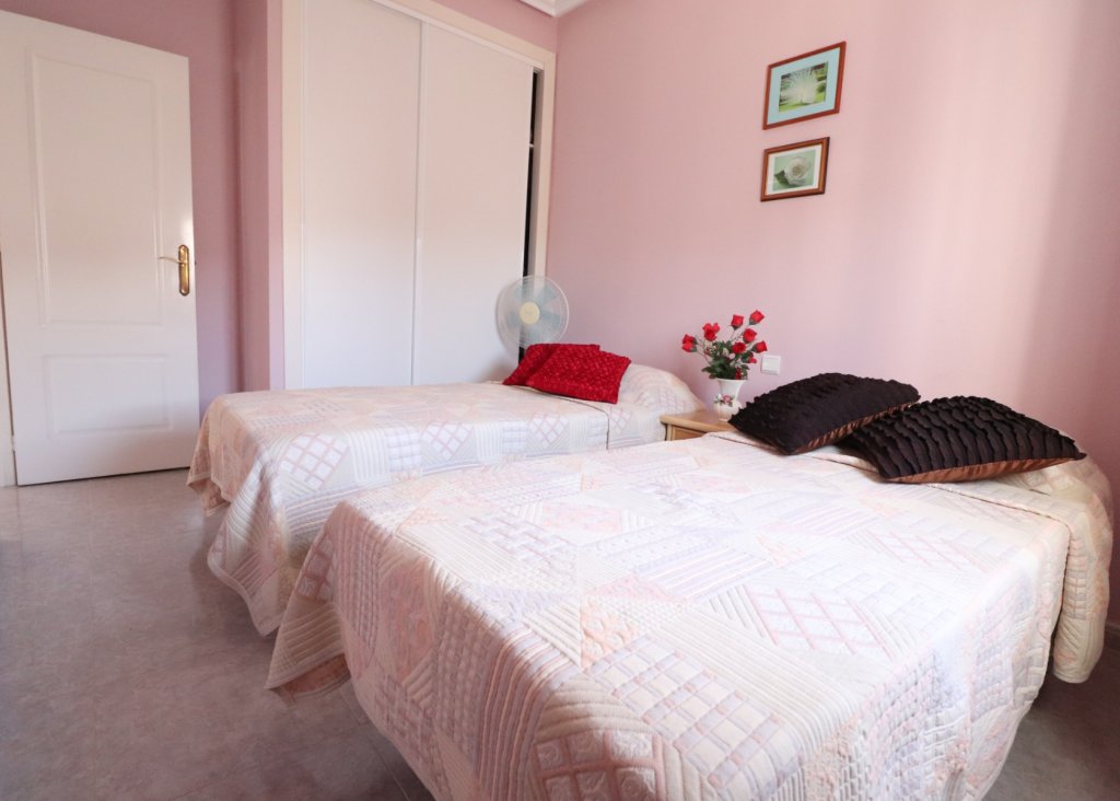 Sale - Finca / Country Property - Catral - Catral - Country