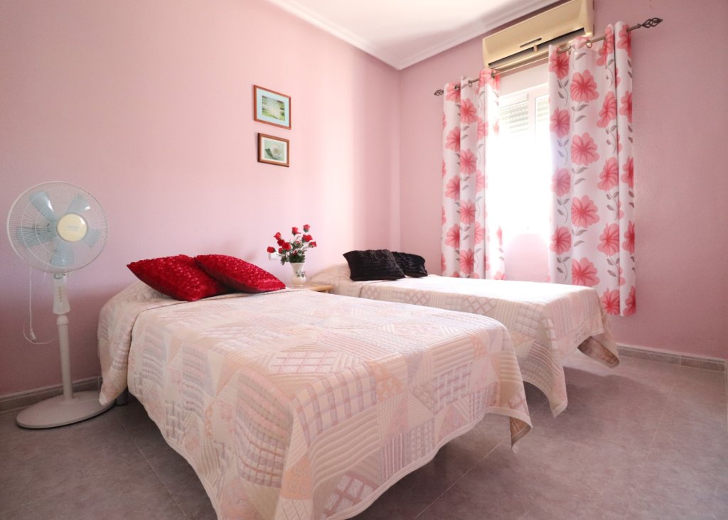 Sale - Finca / Country Property - Catral - Catral - Country