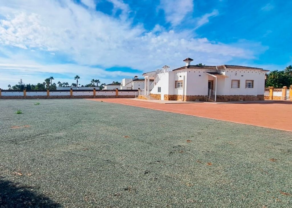 Sale - Finca / Country Property - Catral - Catral - Country