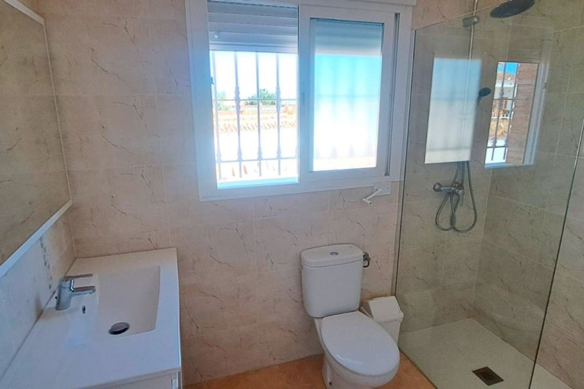 Sale - Finca / Country Property - Catral - Catral - Country