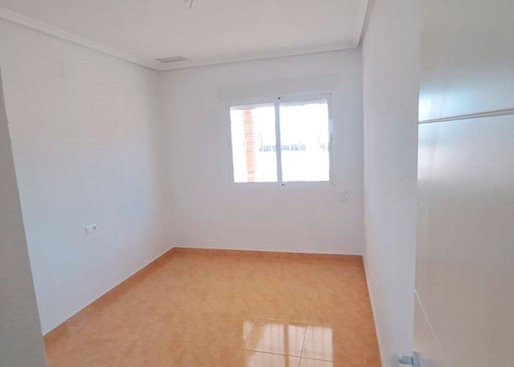 Sale - Finca / Country Property - Catral - Catral - Country