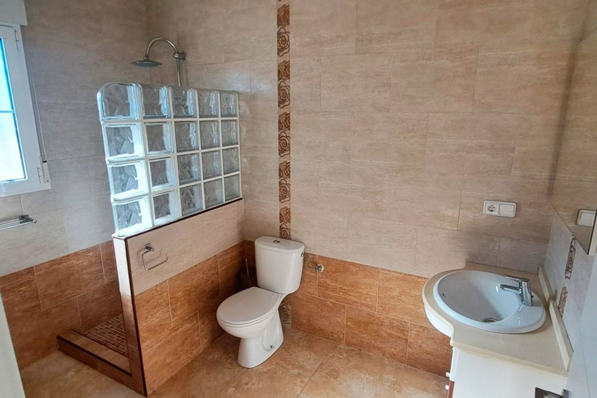 Sale - Finca / Country Property - Catral - Catral - Country