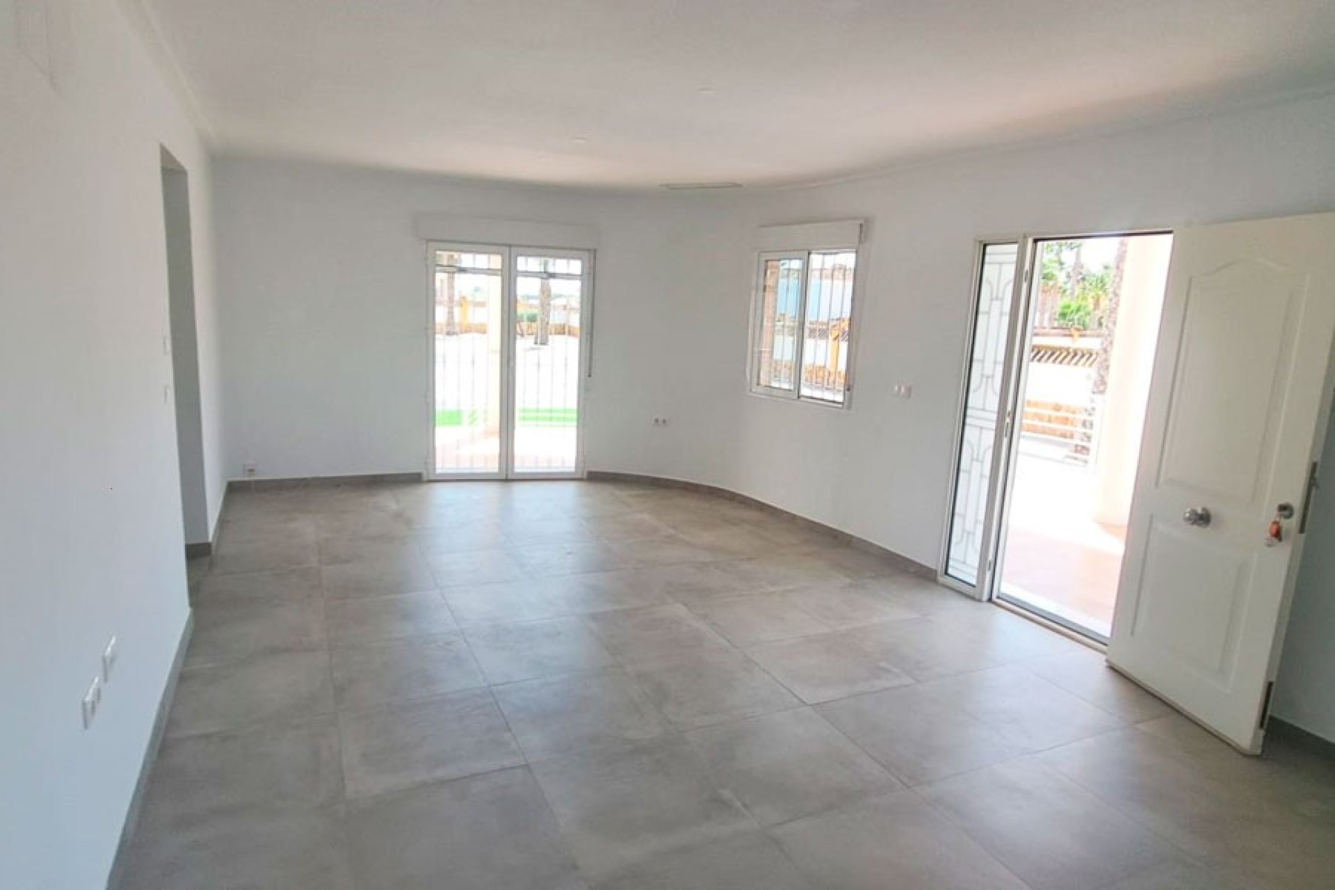 Sale - Finca / Country Property - Catral - Catral - Country