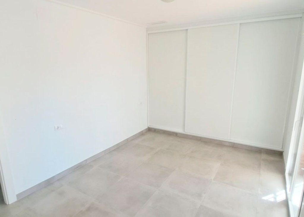 Sale - Finca / Country Property - Catral - Catral - Country