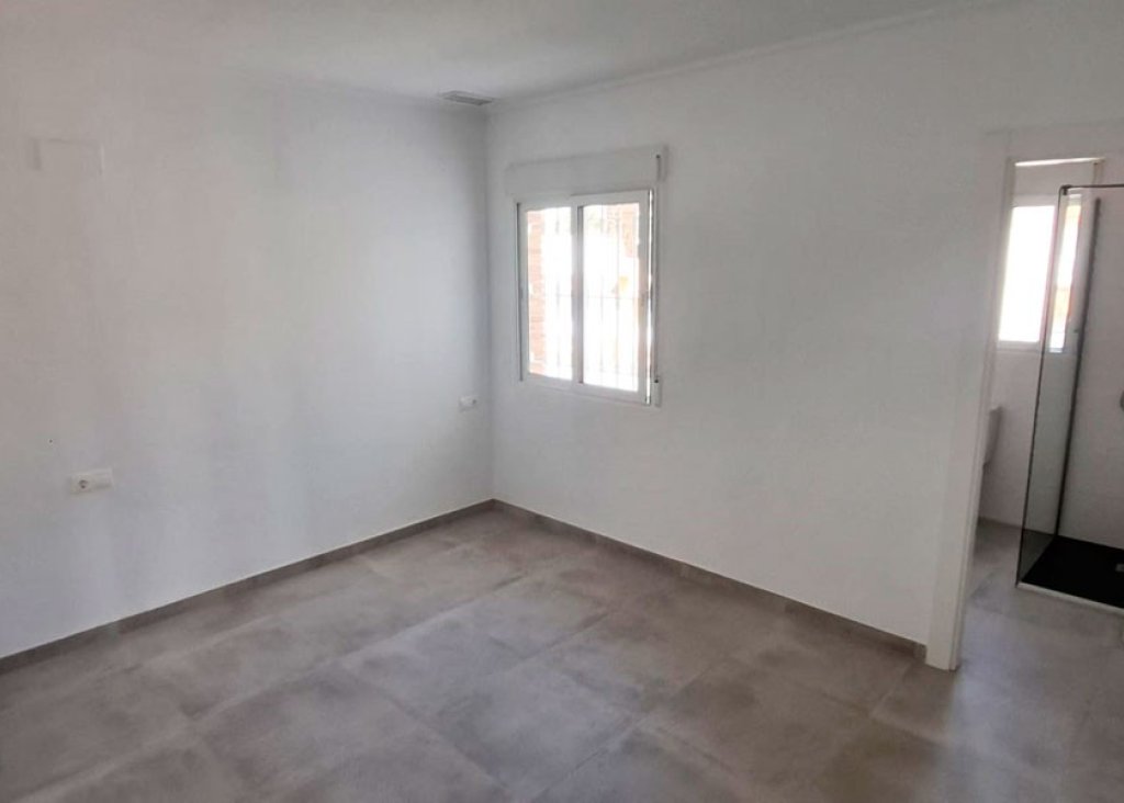 Sale - Finca / Country Property - Catral - Catral - Country