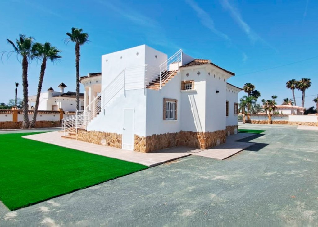 Sale - Finca / Country Property - Catral - Catral - Country