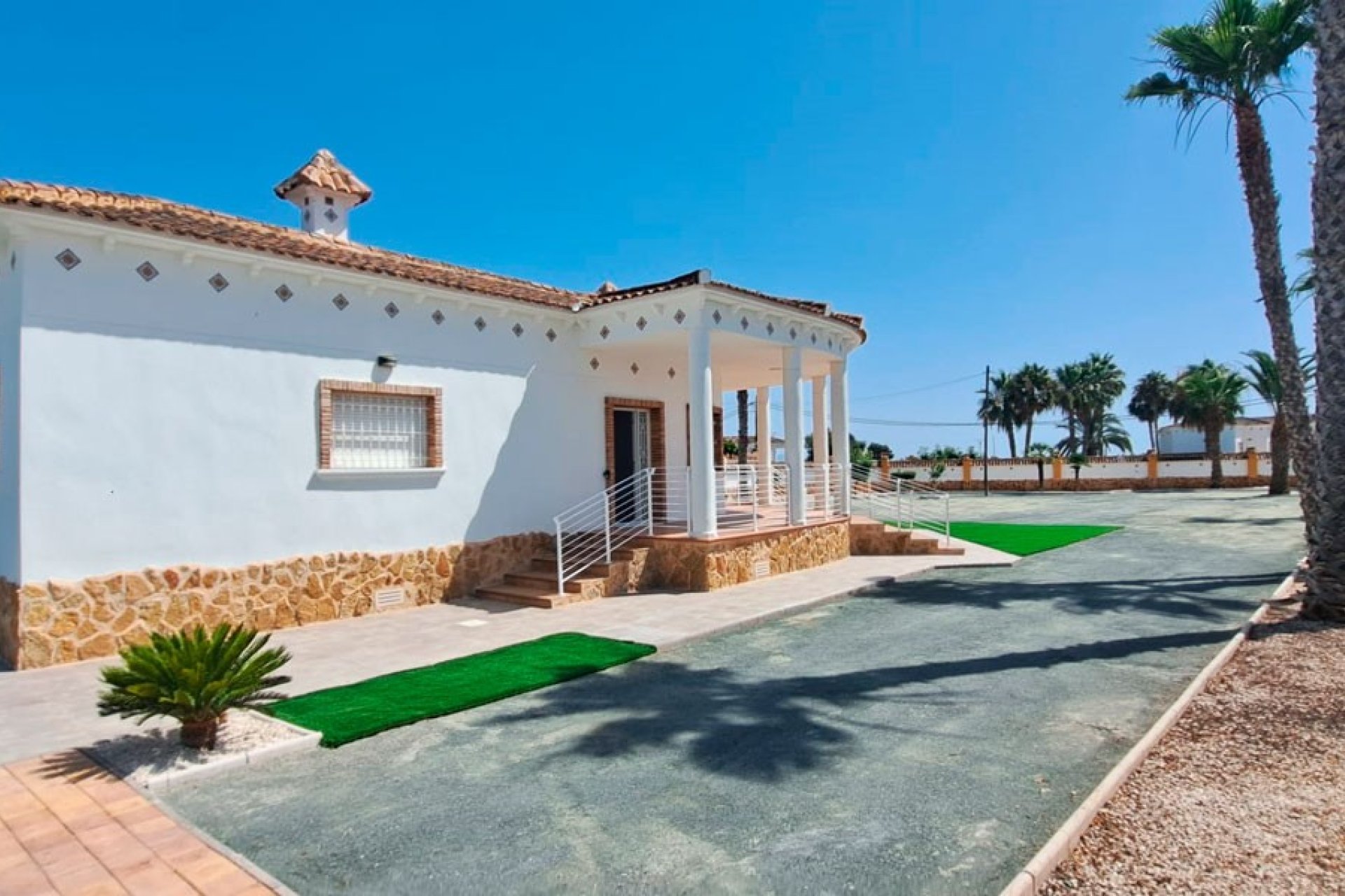 Sale - Finca / Country Property - Catral - Catral - Country