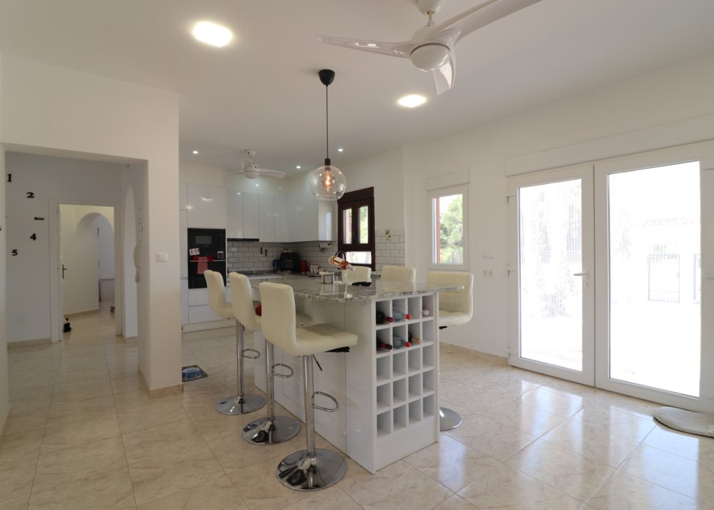 Sale - Finca / Country Property - Daya Vieja - Daya Vieja - Country