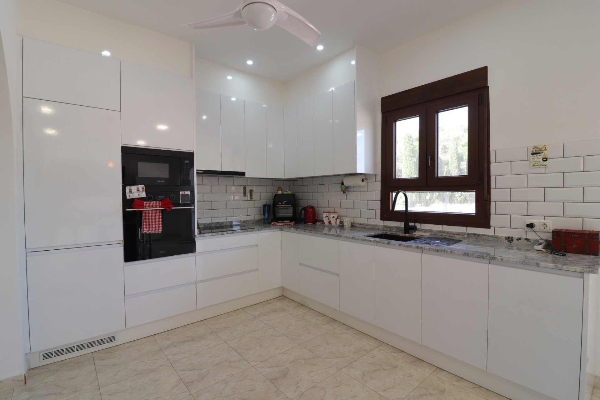 Sale - Finca / Country Property - Daya Vieja - Daya Vieja - Country
