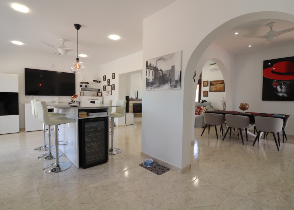 Sale - Finca / Country Property - Daya Vieja - Daya Vieja - Country