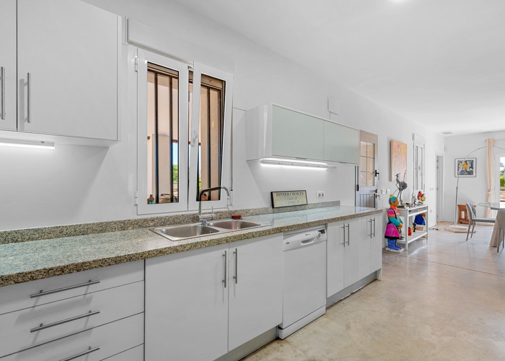 Sale - Finca / Country Property - Elche/Elx - Elche