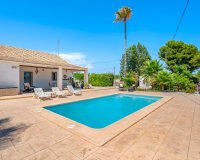 Sale - Finca / Country Property - Elche/Elx - Elche