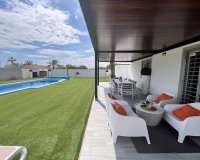 Sale - Finca / Country Property - Elche/Elx - La Marina