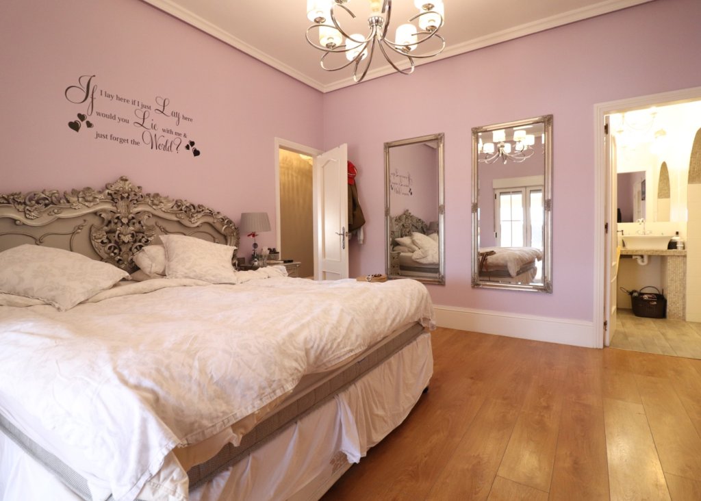 Sale - Finca / Country Property - Heredades - Heredades - Country