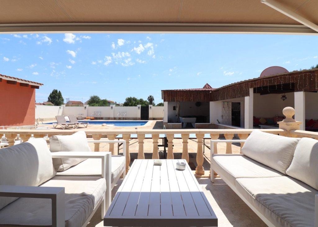 Sale - Finca / Country Property - Heredades - Heredades - Country