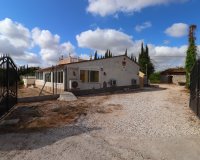 Sale - Finca / Country Property - Heredades - Heredades - Country