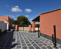 Sale - Finca / Country Property - Heredades