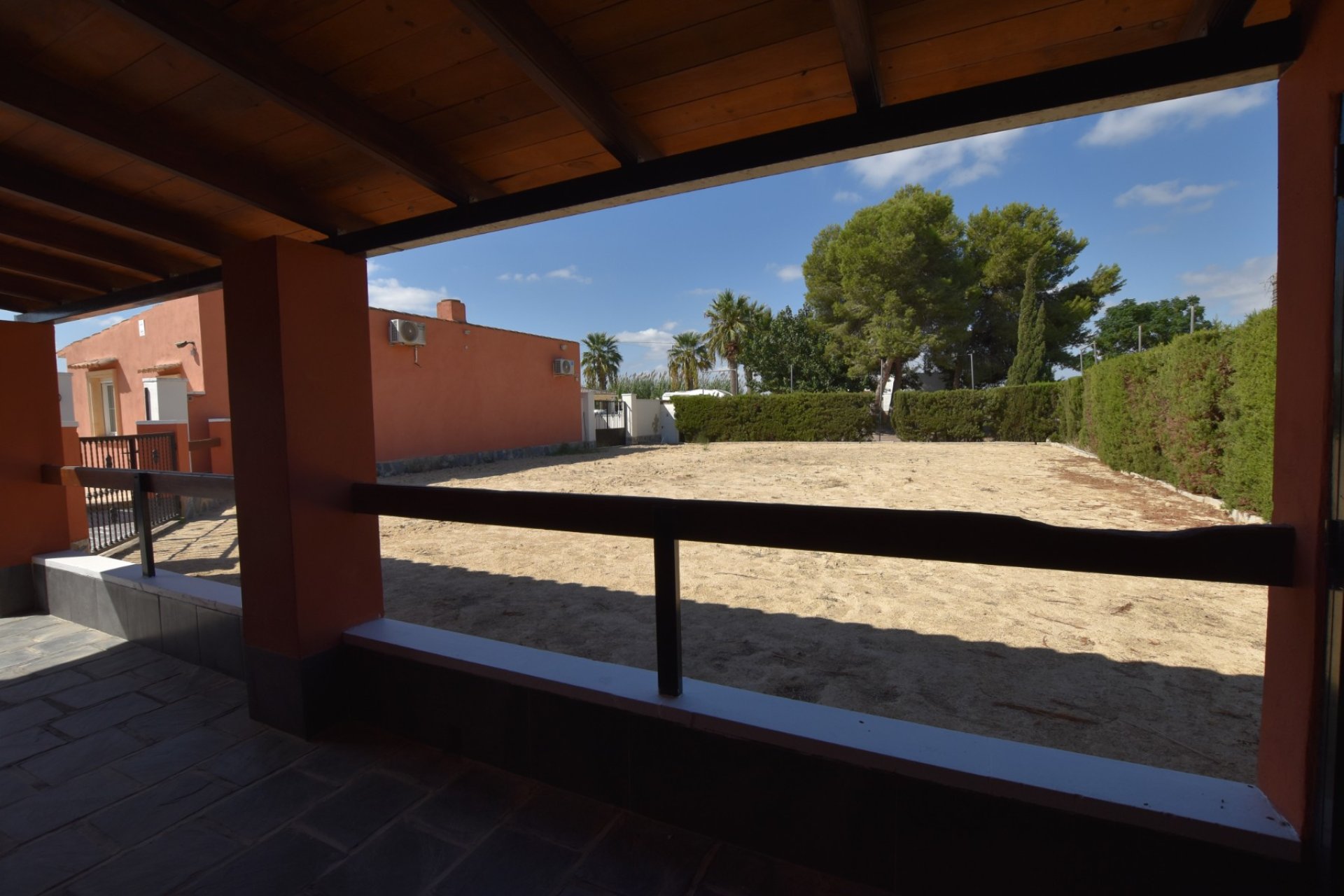 Sale - Finca / Country Property - Heredades