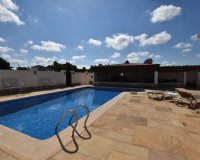 Sale - Finca / Country Property - Heredades