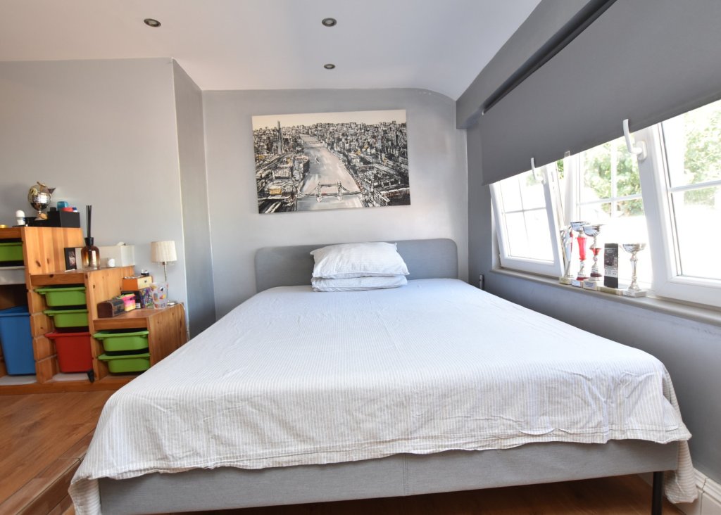 Sale - Finca / Country Property - Heredades