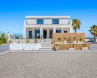Sale - Finca / Country Property - Los Montesinos - La Herrada