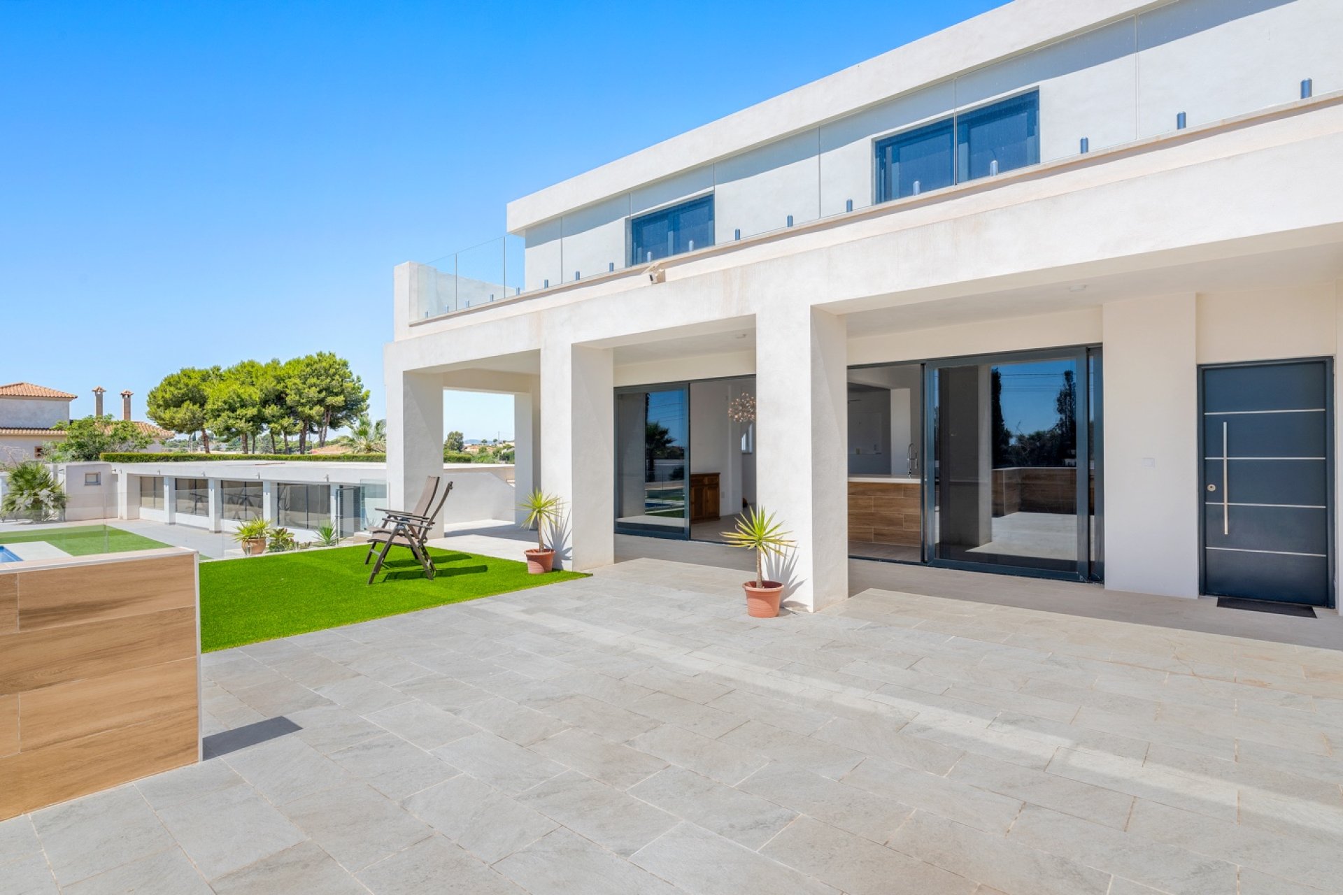 Sale - Finca / Country Property - Los Montesinos - La Herrada