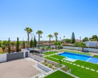 Sale - Finca / Country Property - Los Montesinos - La Herrada