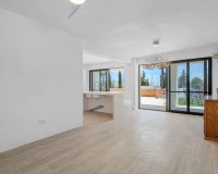 Sale - Finca / Country Property - Los Montesinos - La Herrada