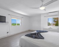 Sale - Finca / Country Property - Los Montesinos - La Herrada