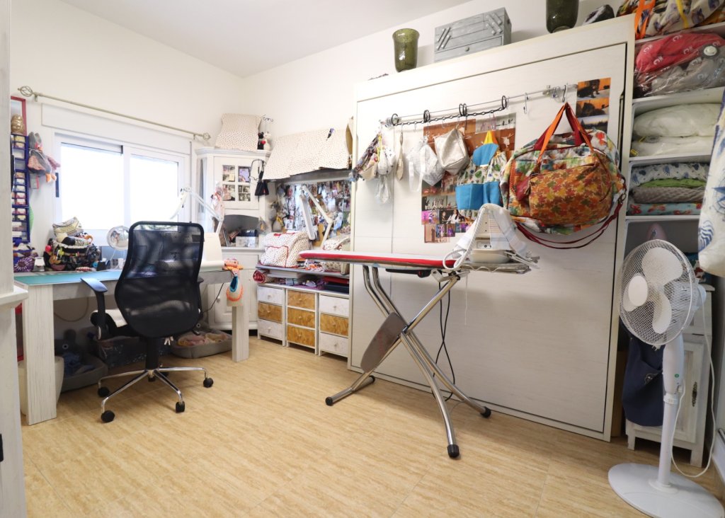 Sale - Finca / Country Property - Orihuela - La Campaneta