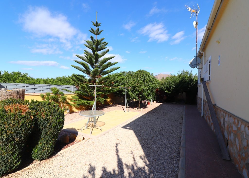 Sale - Finca / Country Property - Orihuela - La Campaneta