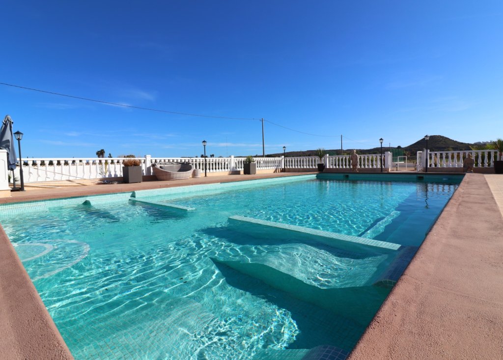 Sale - Finca / Country Property - Rojales - Rojales - Country