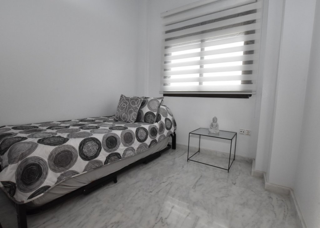 Sale - Link-Detached House - Algorfa - La Finca Golf Resort