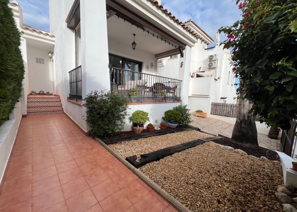 Sale - Link-Detached House - Algorfa - La Finca Golf Resort
