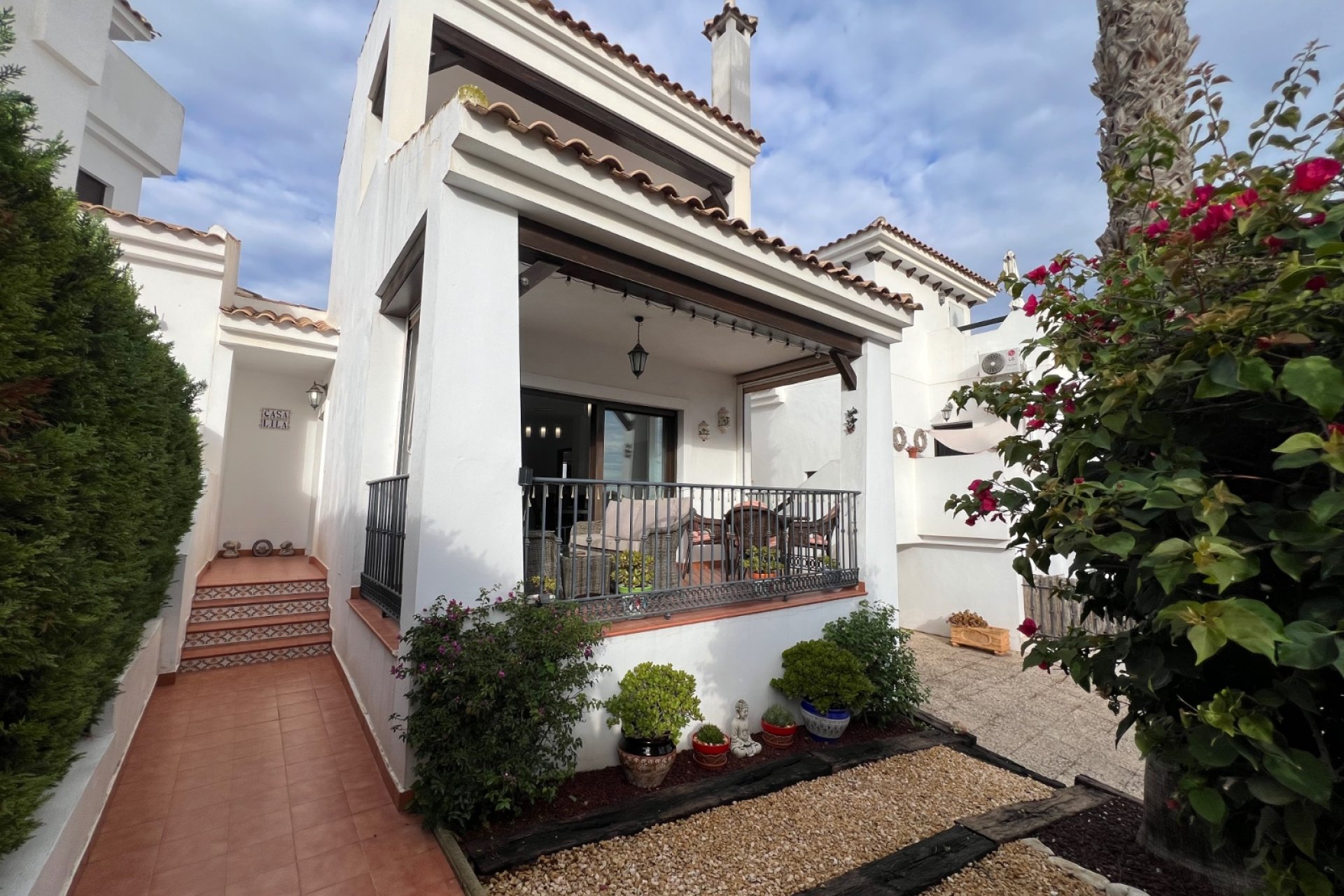Sale - Link-Detached House - Algorfa - La Finca Golf Resort