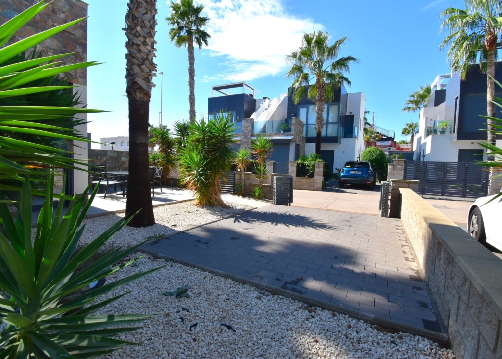 Sale - Quad - Orihuela Costa - Lomas de Cabo Roig