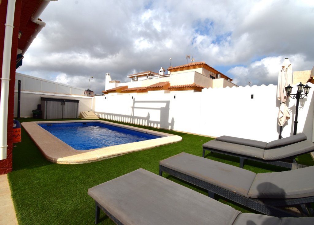Sale - Quad - Orihuela Costa - Playa Flamenca