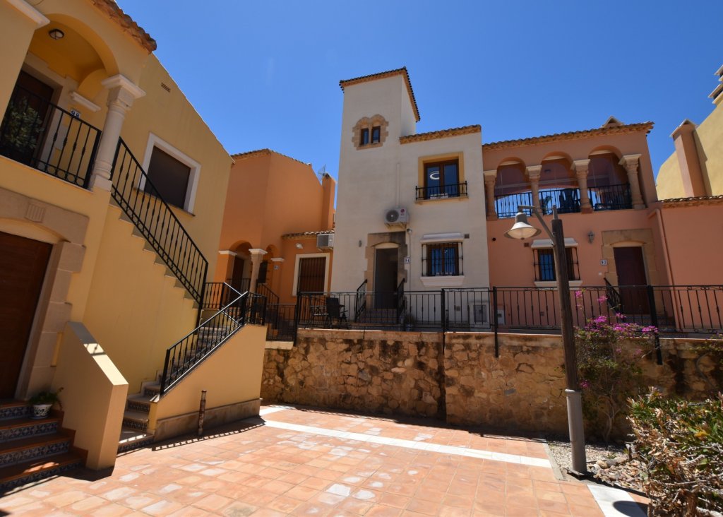 Sale - Terraced house / Townhouse - Algorfa - La Finca Golf Resort