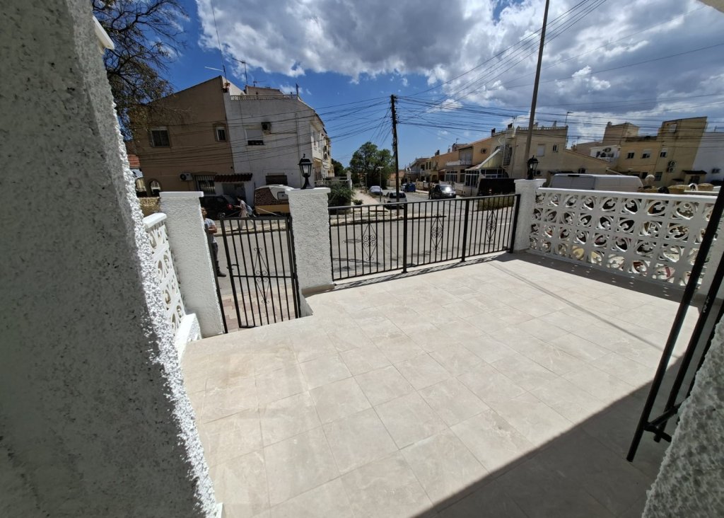 Sale - Terraced house / Townhouse - San Fulgencio - La Marina