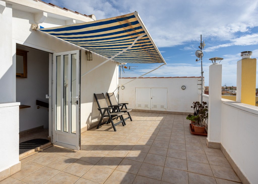 Sale - Terraced house / Townhouse - Torrevieja - La Siesta