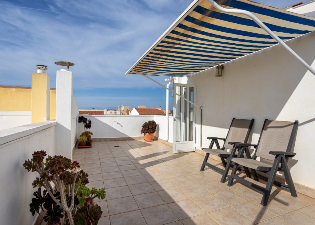 Sale - Terraced house / Townhouse - Torrevieja - La Siesta